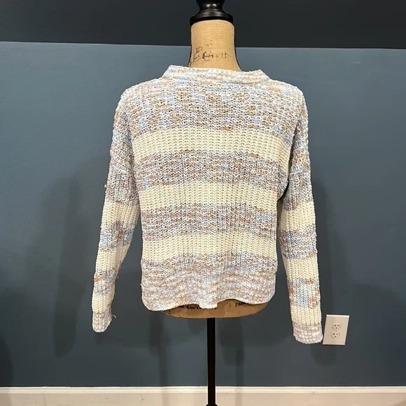 SO sweater size medium women’s - Picture 5 of 7